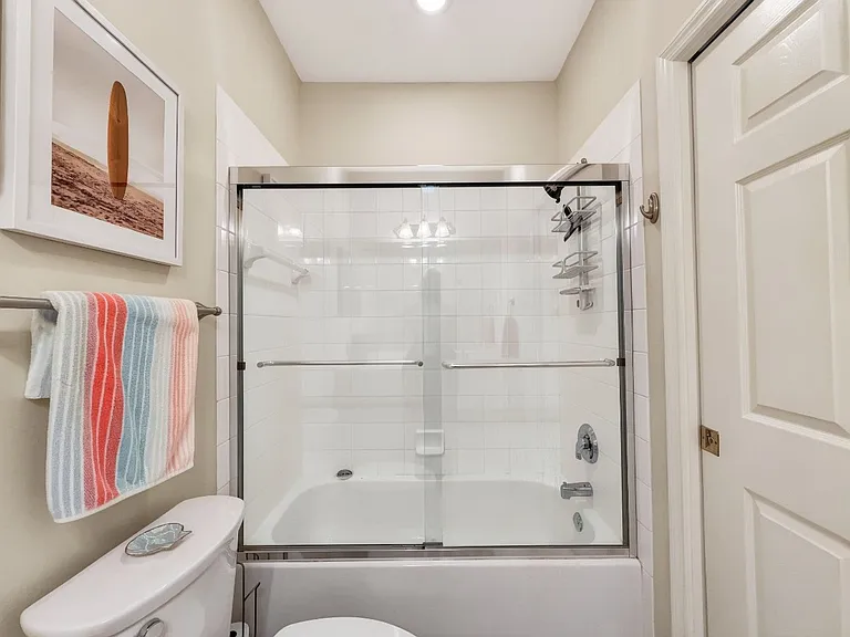 8175 Celeste Dr #1230 — Photo 32