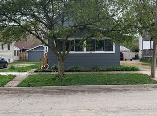 209 S Willow Ave, Joliet, IL 60436