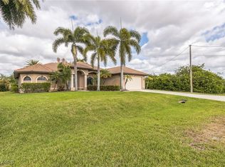 510 Carrillon Ave S, Lehigh Acres, FL 33974
