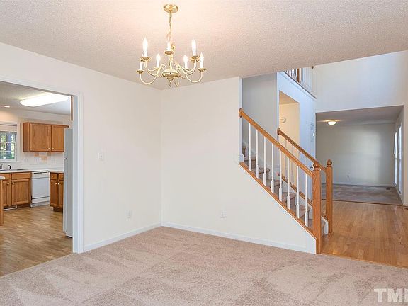 5th image of 5115 Wineberry Dr