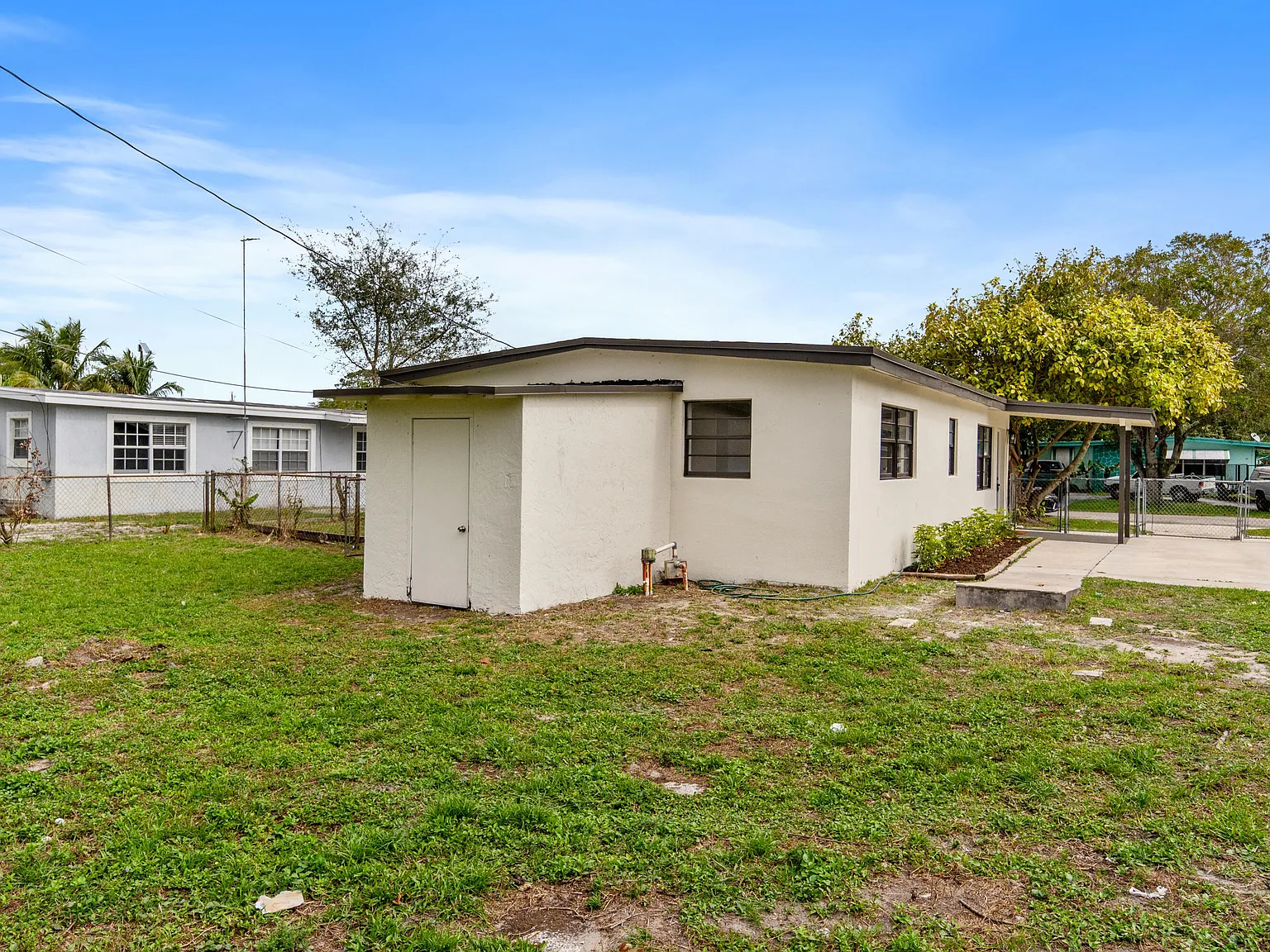 3 bed, 2.0 bath, 1086 sqft, $2,750 — Photo 4