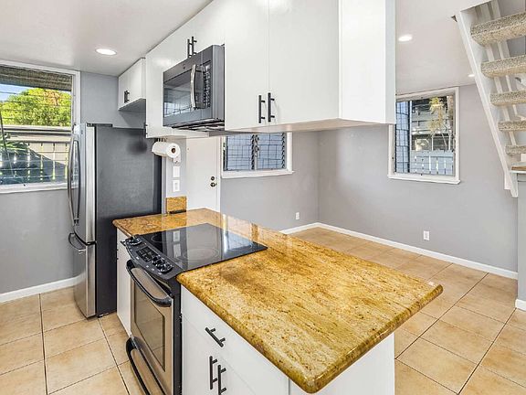 3rd image of 94-065 Kuahelani Ave APT 144