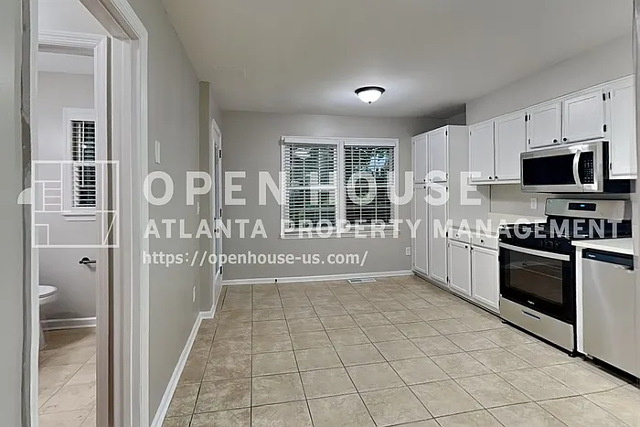 4241 Glenforest Way NE — Photo 7