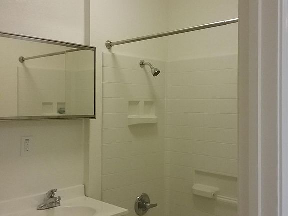 5th image of 3701 Broadway #A