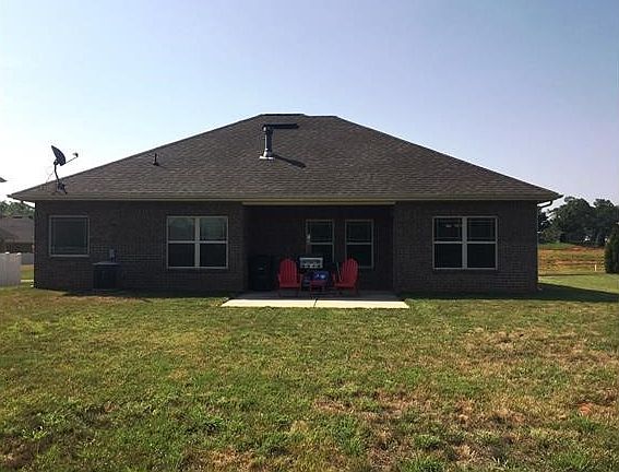 2nd image of 109 Jobe Dr