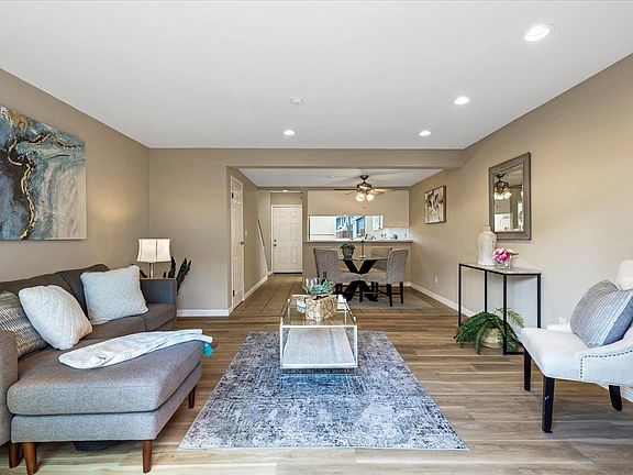 5th image of 6088 Joaquin Murieta Ave APT D