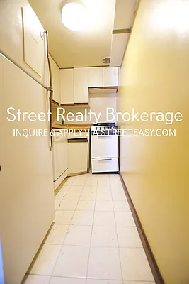 Rented by Street Realty Brokerage LLC | media 10