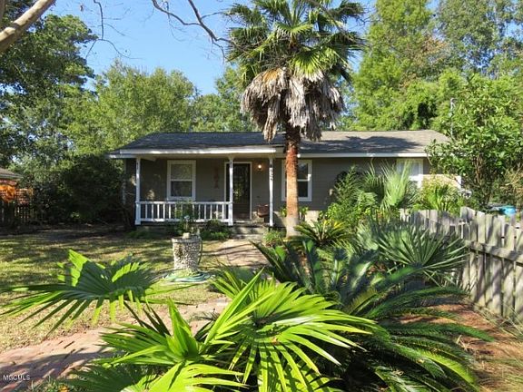 3rd image of 8824 Live Oak Ave