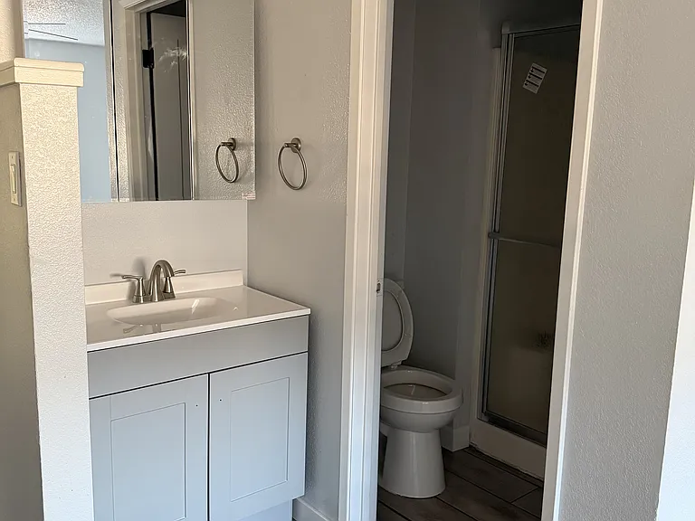 1760 Merced Ave — Photo 4