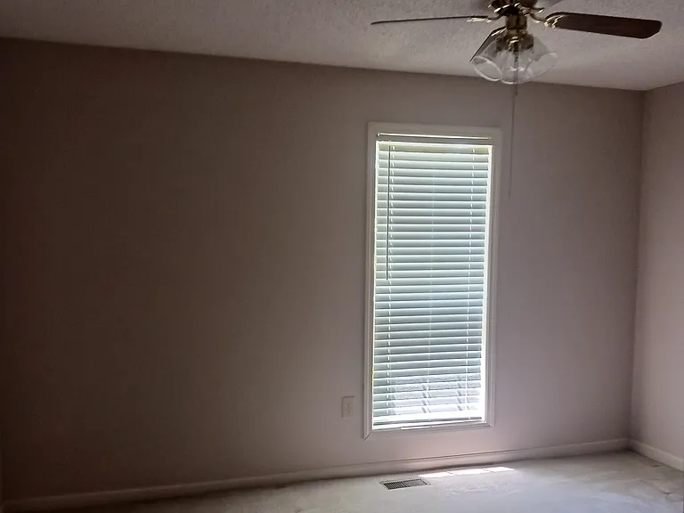 169 Greenwood Rd — Photo 7