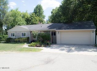 741 W Kilgore Rd, Portage, MI 49024