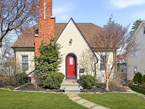 72 Hawley Avenue, Port Chester, NY 10573