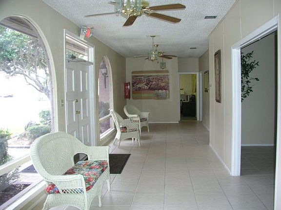 Clubhoue interior 