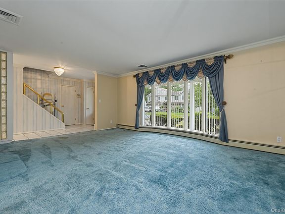 4th image of 2640 Harvey Avenue