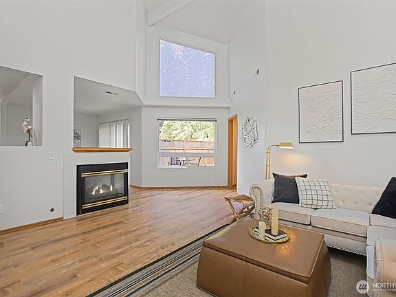 2nd image of 6278 Harbor Sunset Lane