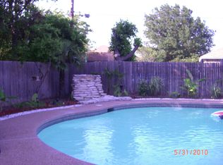 1416 Hall Dr, Crowley, TX 76036