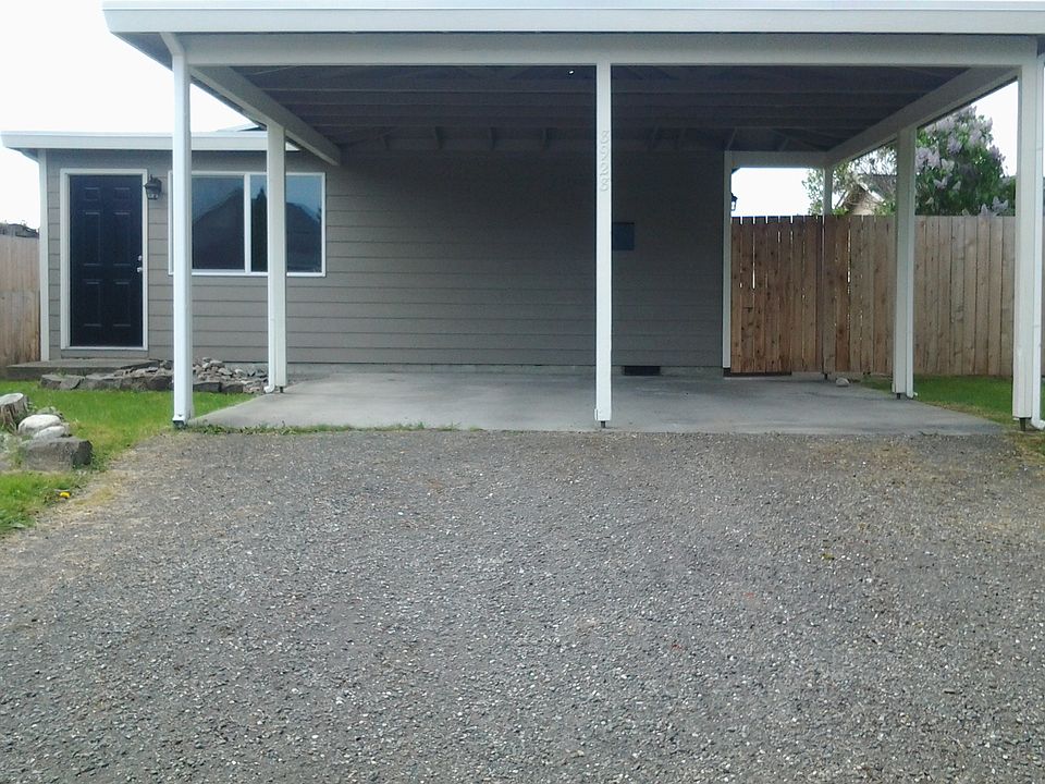 1st image of 8928 13th St NE