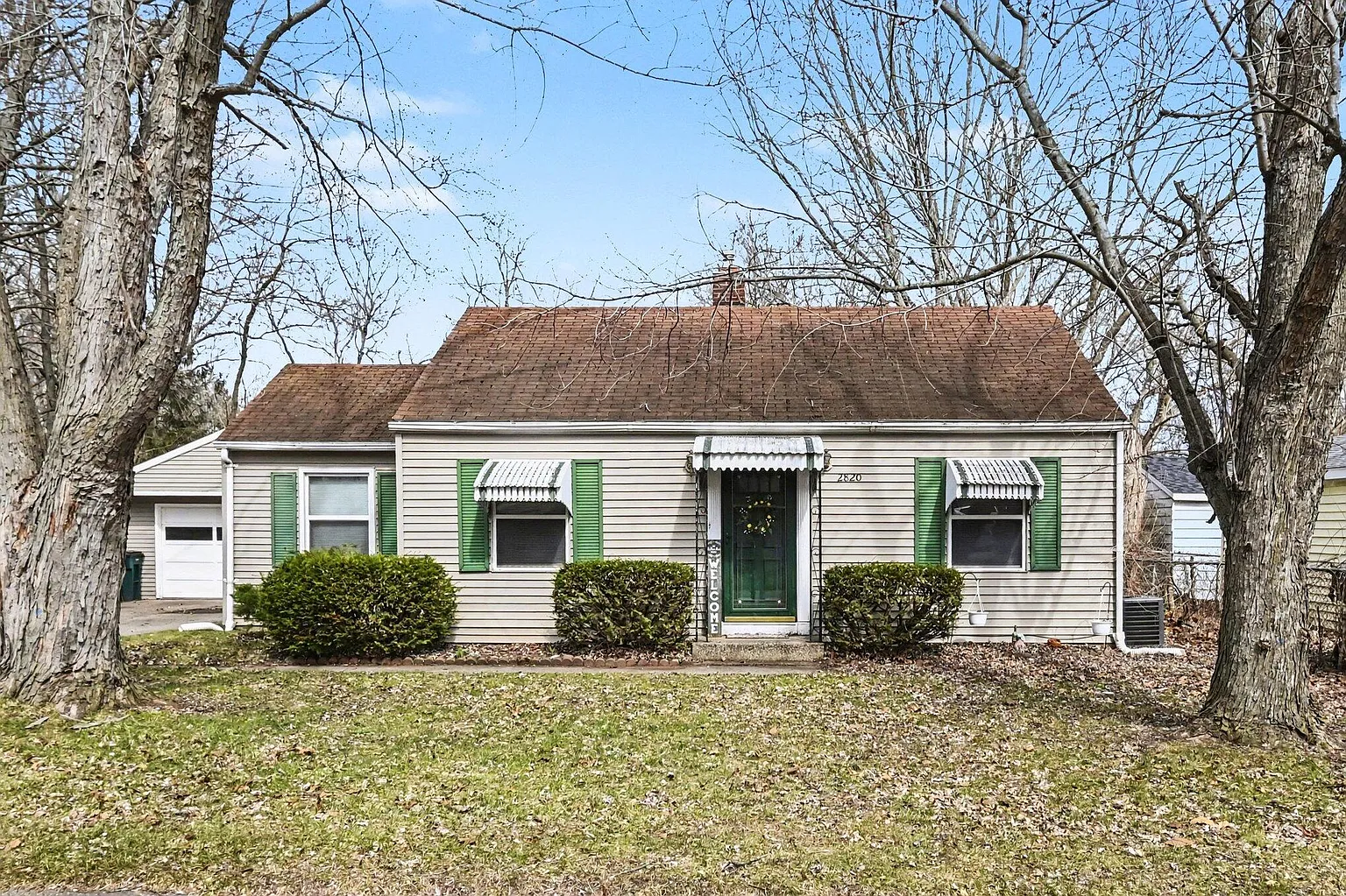 2820 Reo Rd photo 1