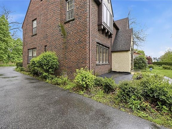 3rd image of 14316 Ashwood Rd