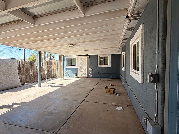 5th image of 936 N 3RD Street