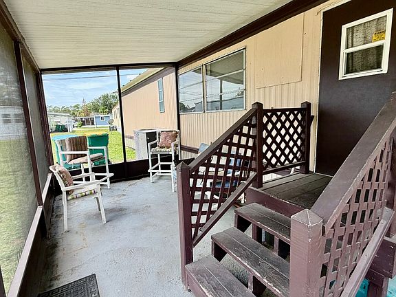 4th image of 3556 Elcar Dr