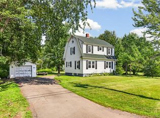2683 Fredericton Rd, Salisbury, NB E4J 2E1