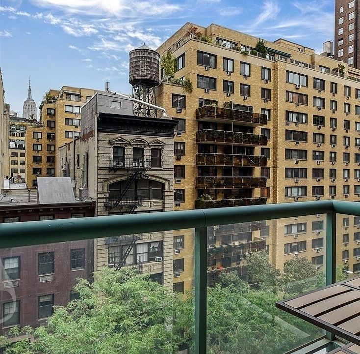 1st image of 22-26 W 15th St APT 6E
