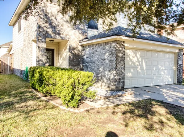 9519 Garrett Pine Ln, Houston, TX 77044