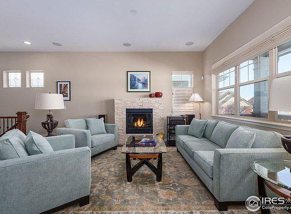 2nd image of 2179 Park Ln