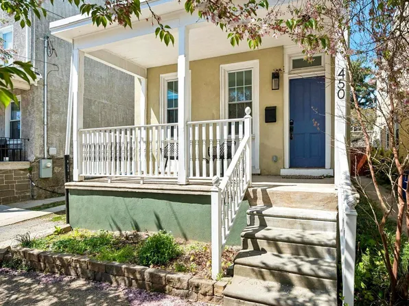 450 Leverington Ave, Philadelphia, PA 19128
