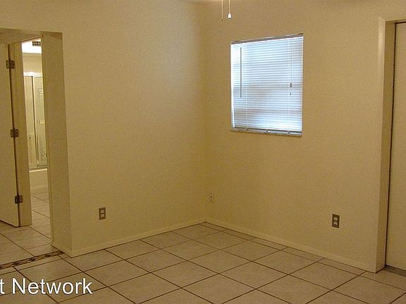 5th image of 9806 James St #A