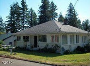 631 SE Douglas St, Toledo, OR