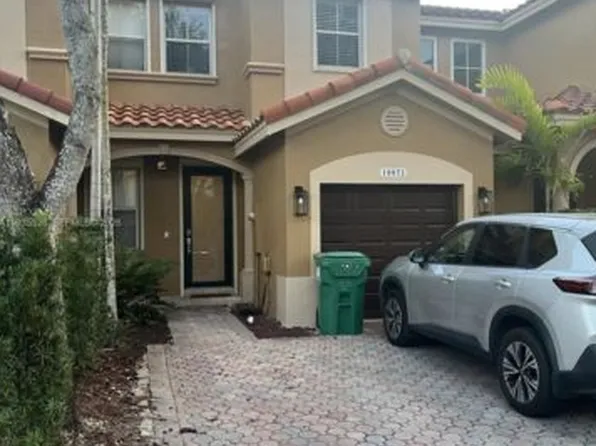 10872 SW 89th St, Miami, FL