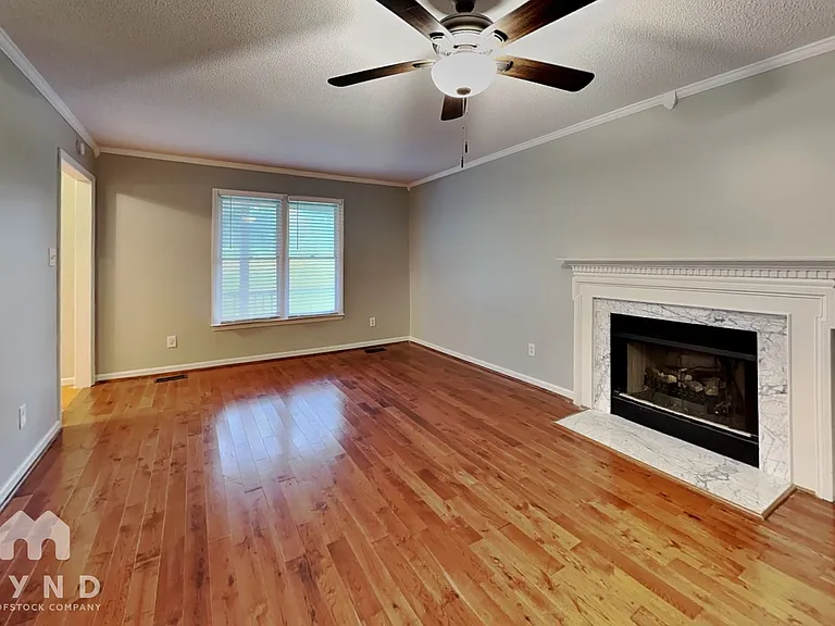 613 Jordan Ridge Ln — Photo 6