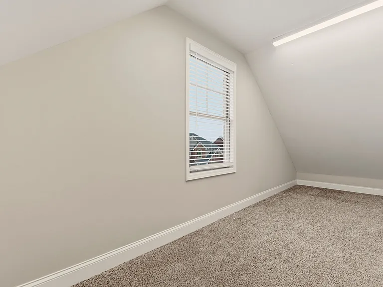 9924 Winding Hill Ln — Photo 13