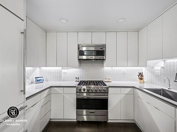 4th image of 139 E 33rd St #8BC