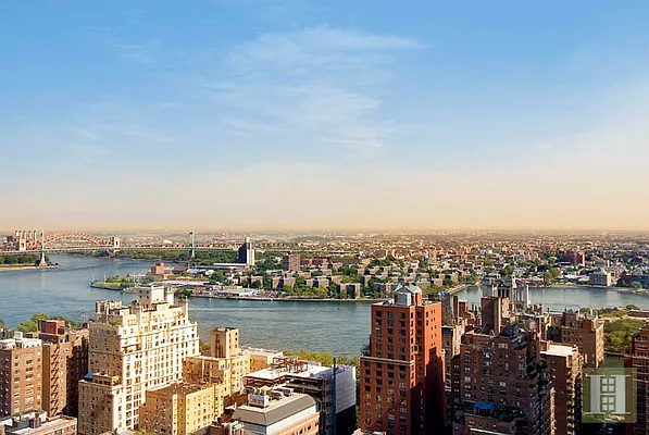 Sold by Halstead Real Estate | media 7