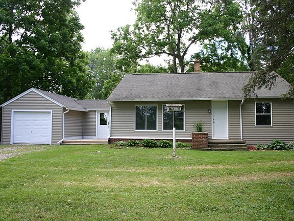 2nd image of 10399 Stoney Point Dr