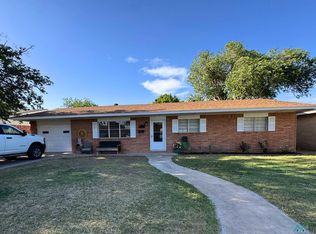 702 W Tyler Ave, Lovington, NM 88260