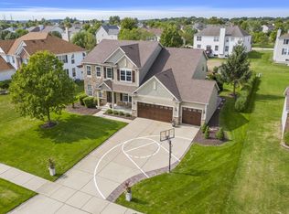 564 Meade Blvd, North Aurora, IL 60542