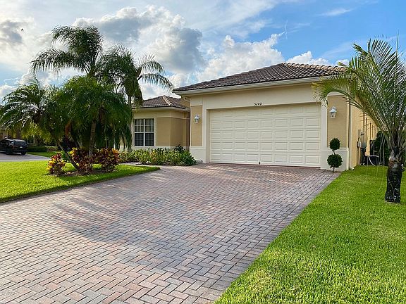 5th image of 5240 Topaz Ln SW