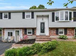 81 Mark Dr, Raynham, MA 02767