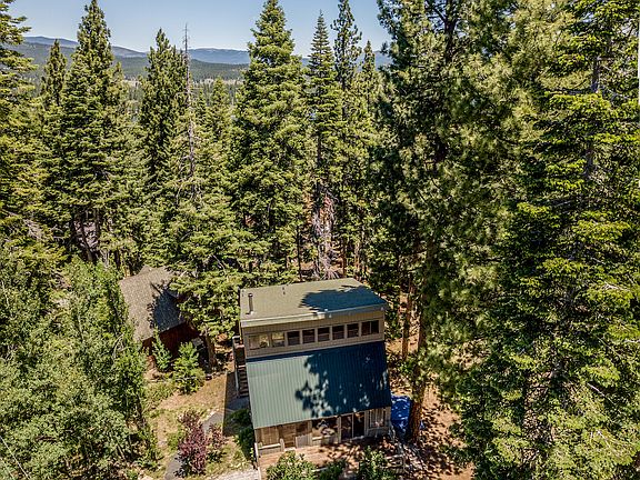 level access & level parking