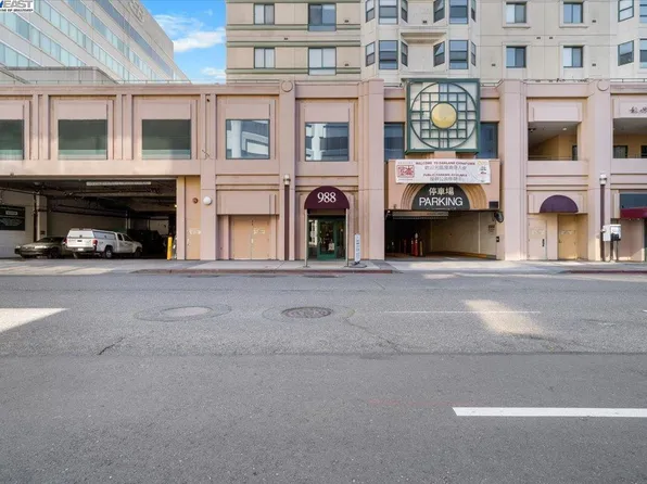 988 Franklin St APT 1503, Oakland, CA 94607