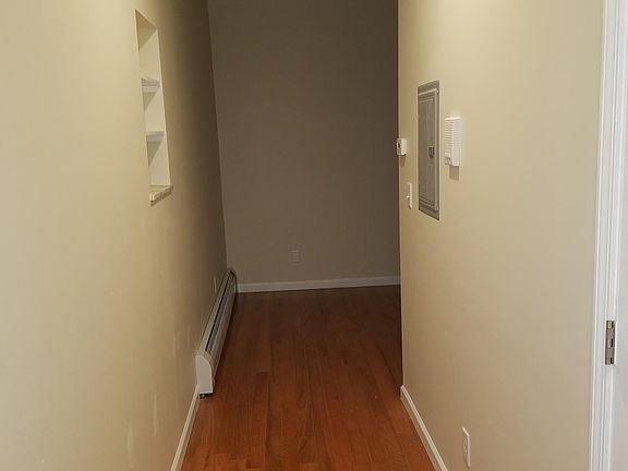 3rd image of 807 E 233rd St #3