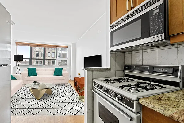 Sold by Level Group | media 4