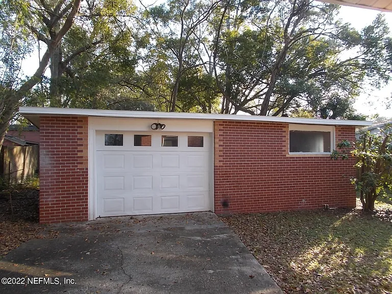 5738 Cruz Rd — Photo 7