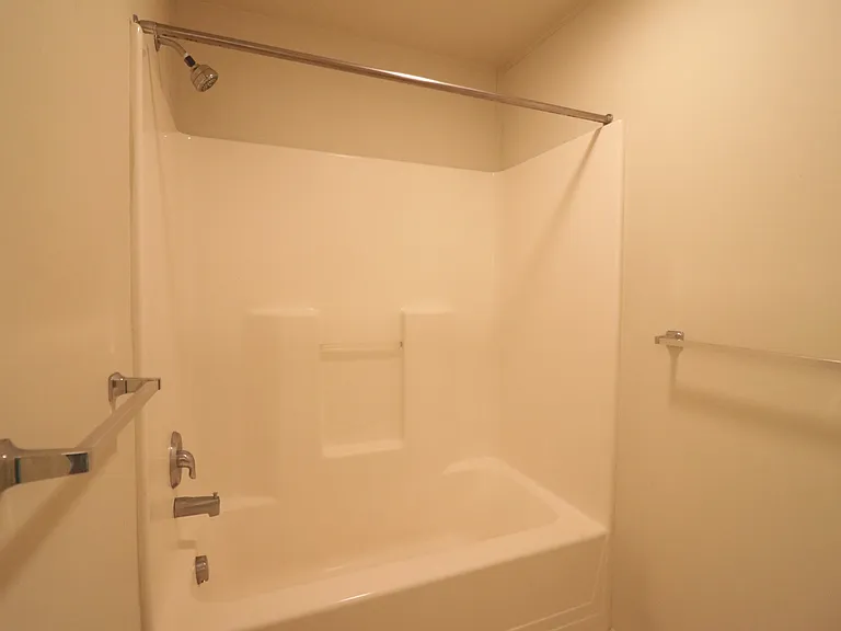 13 Broderick Ct — Photo 18