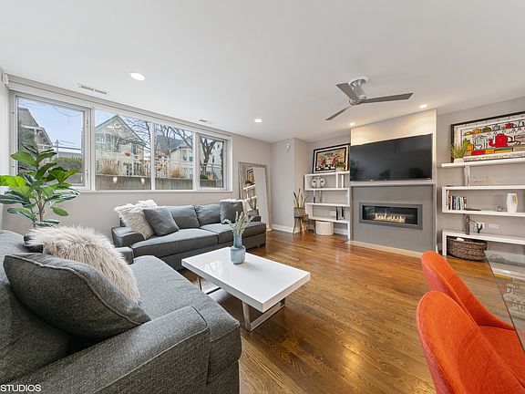 2nd image of 2109 N Campbell Ave #Gs