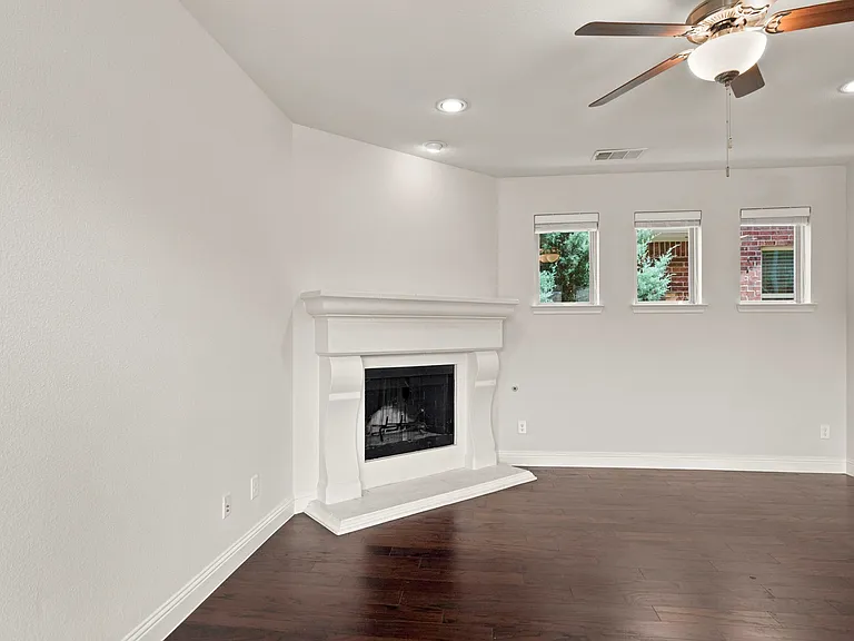 4524 Del Rey Ave — Photo 25